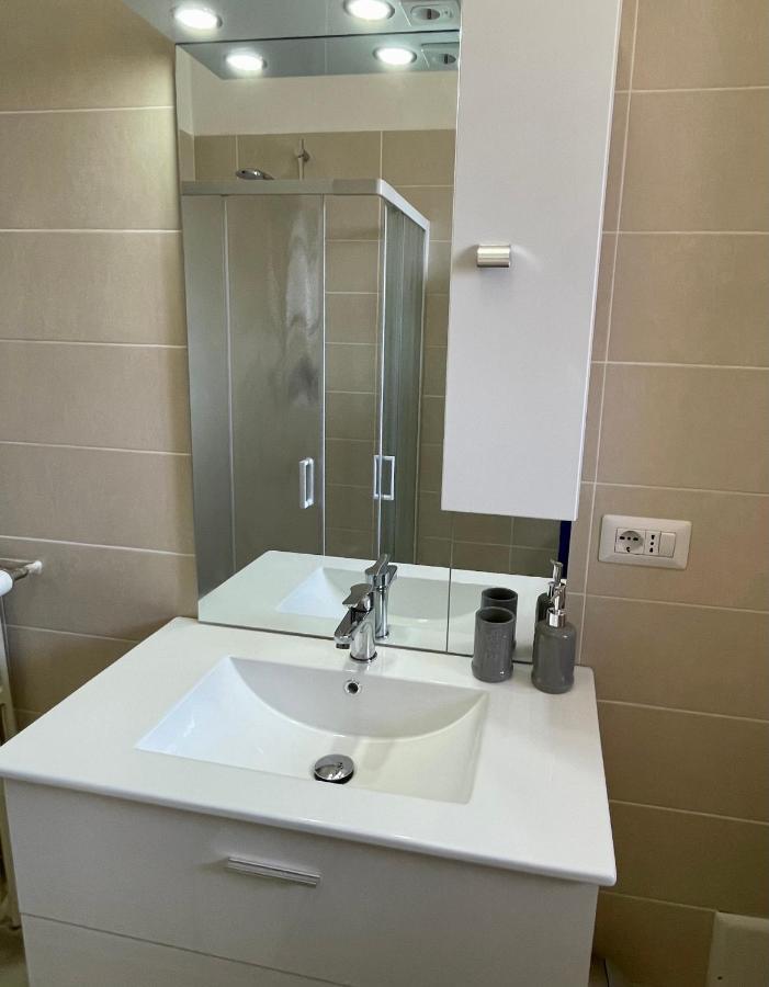 Bnb Il Bicciolano 2 - Bilocale Fronte Ospedale Vercelli Exteriör bild